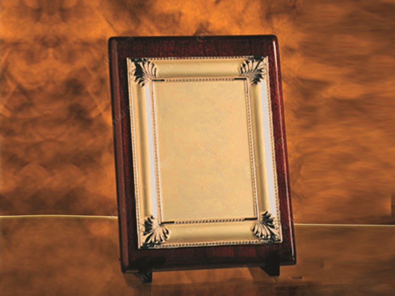 Rectangular plaque with gold plate