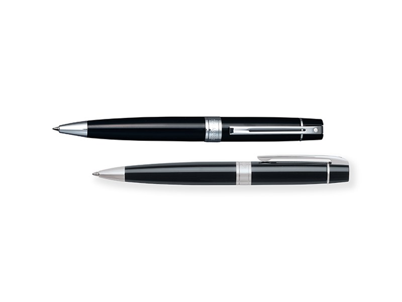 Sheaffer Gloss black featuring chrome plate trim BP