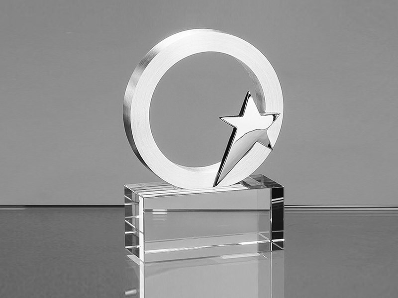  Silver Star encircled on crystal base 